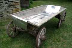 "ELUVANKER" 2011 puu, lasergraveering roostevabal terasel - Sagritsa majamuuseum, Karepa, Eesti  <br />"WAGON OF LIFE" 2011 wood, lazer engraving on stainless steel - Karepa, Estonia