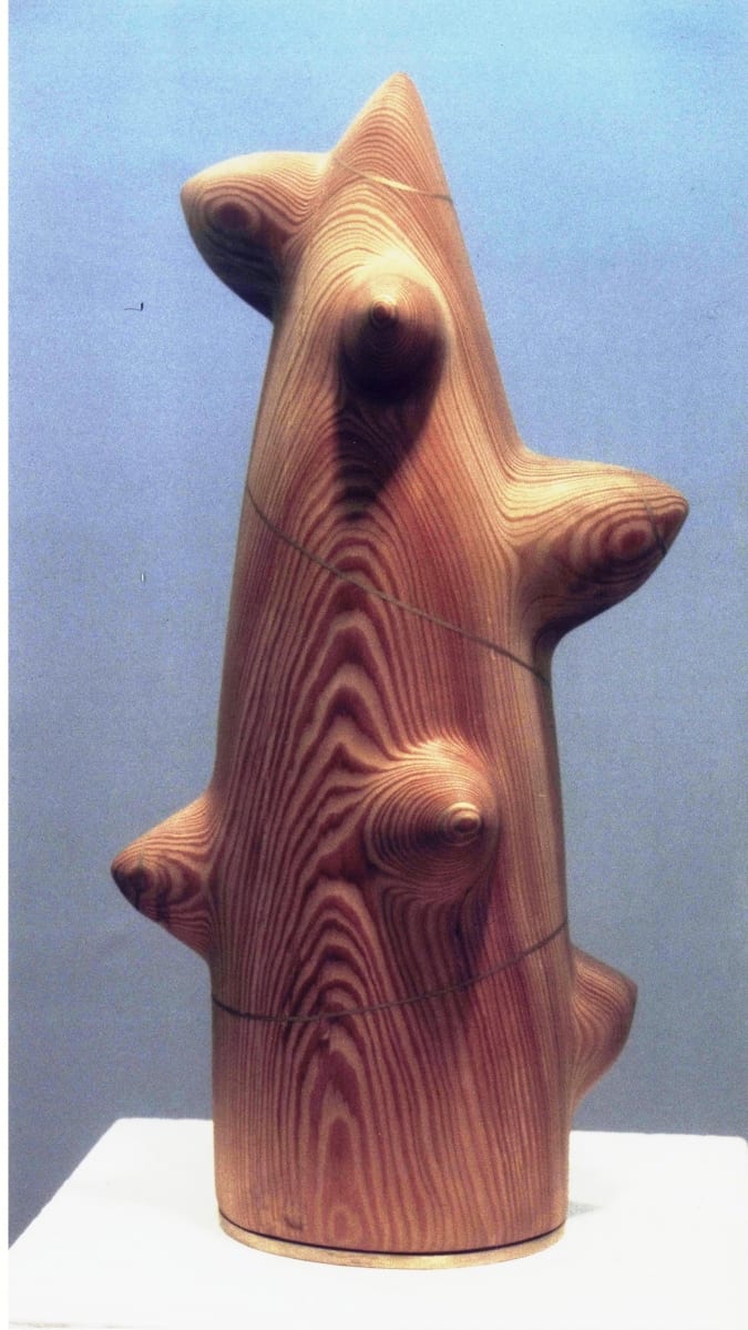 "ELUPUU" 1990 puu, pronks  <br />"TREE of LIFE" 1990 wood, bronze