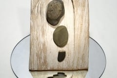 "KIVI TEEKOND" 2001 puu, klaas, peegel <br />"JOURNEY of the STONE" 2001 wood, glass, mirrow