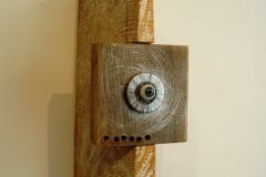 "SALASILM" 2006 puu,metall klaas <br />"AN EYE" 2006 wood,metal,glass