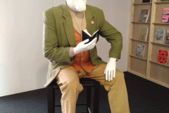 "Luuletaja: Karl Martin Sinijarv" 2025 akrüül, tekstiil, paber jm<br /> "A poet: Karl Martin Sinijärv" 2025 textile, acrylic,paper