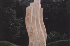"LIIKUVAD VORMID" 2002 puu - puuskulptuuri sümpoosion Wales, Suurbritannia<br /> "MOVING FORMS" 2002  wood - wood carving symposium in Wales, Great Britain